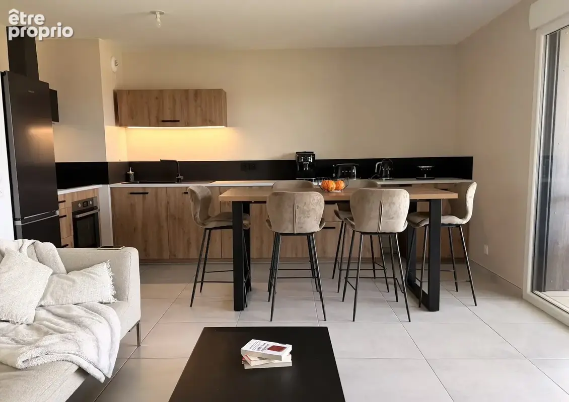 Appartement 65 m² à Cuvat  - photo 2