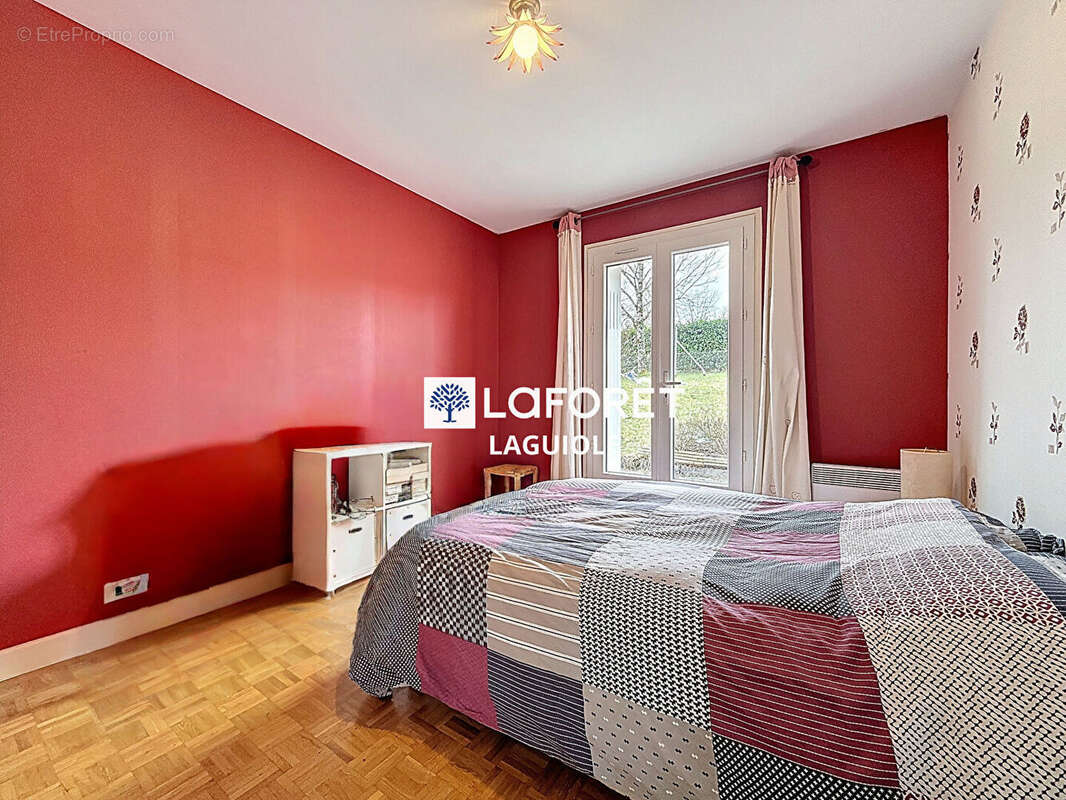 Maison à MUR-DE-BARREZ