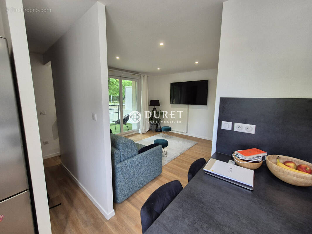 Appartement 32 m² à La Roche-Sur-Yon  - photo 2