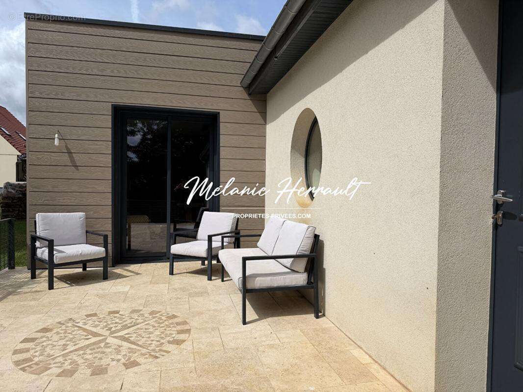 Maison à PARIGNE-L'EVEQUE