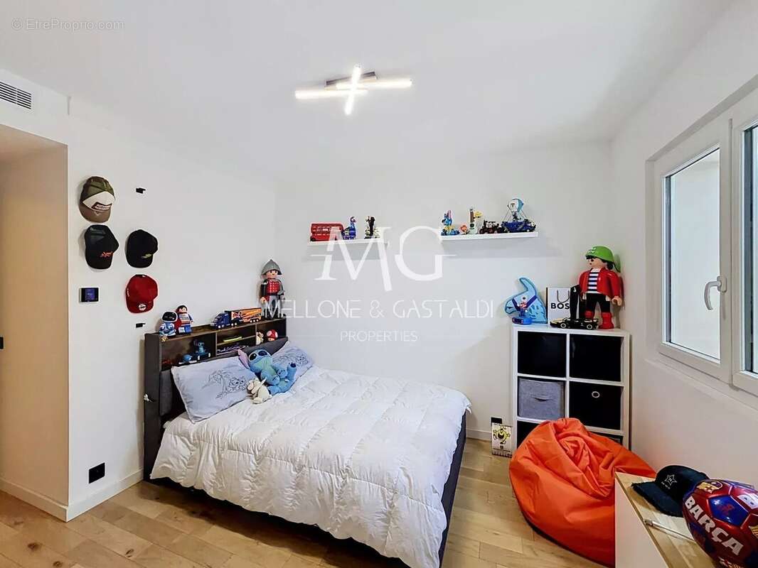 Maison à MOUGINS
