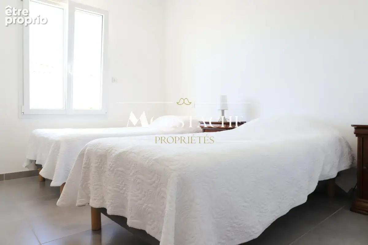 Maison / villa  aux belles prestations - piscine & centre- ville à pied - - photo 20