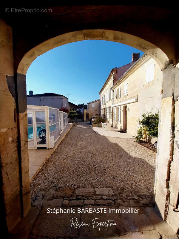 Maison à MIGRON