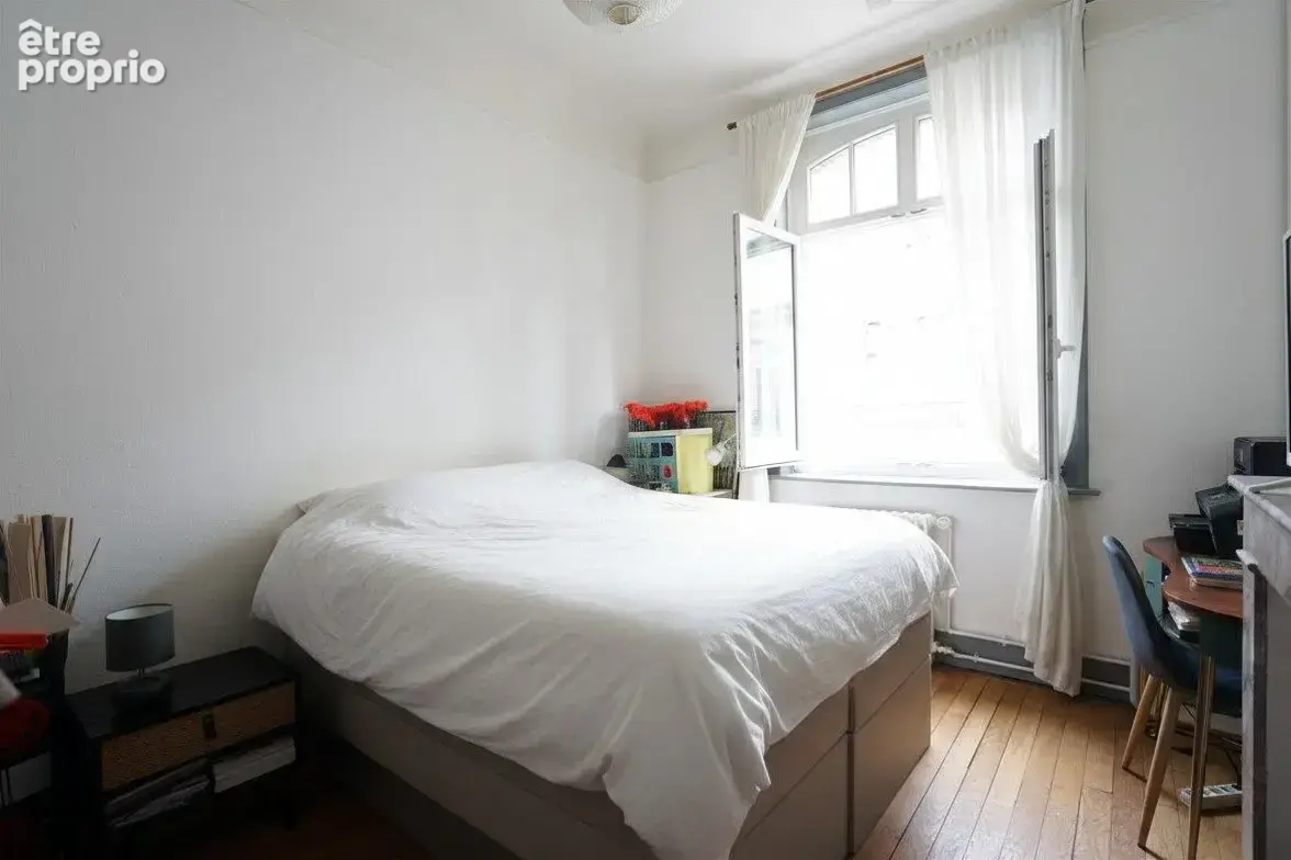 Appartement 75 m² à Lille  - photo 4