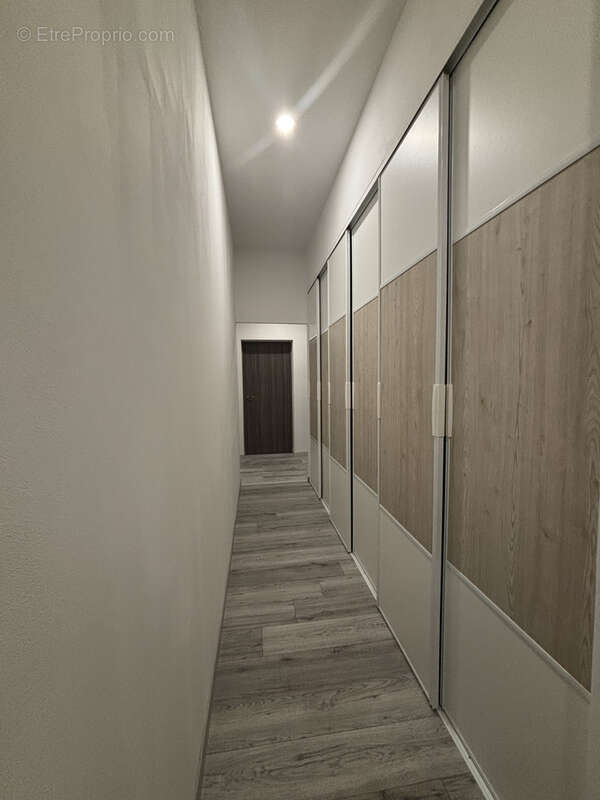 Maison à SAINTE-COLOMBE-SUR-SEINE