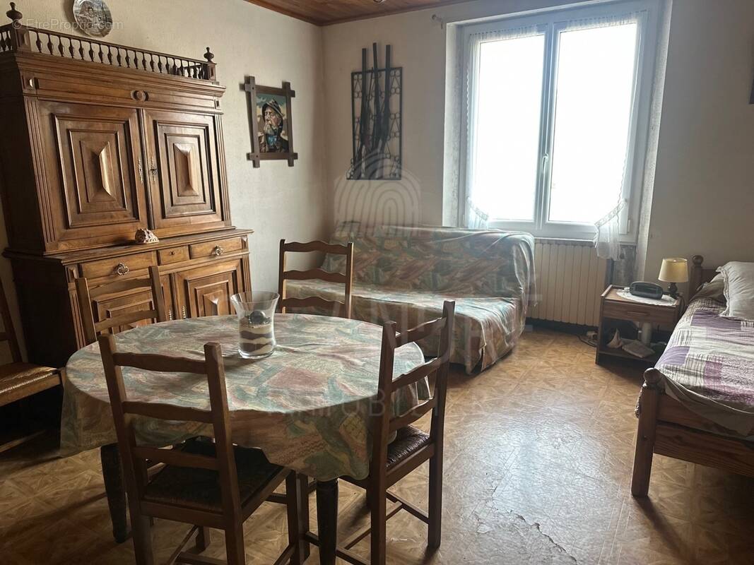 Maison à MARCILLOLES