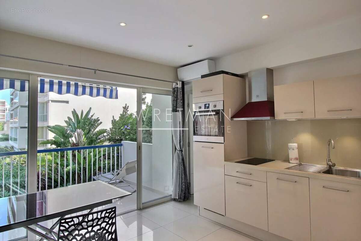 Appartement à CANNES