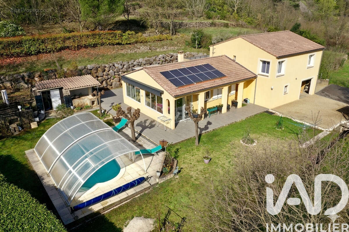 Photo 3 - Maison à ROBIAC-ROCHESSADOULE