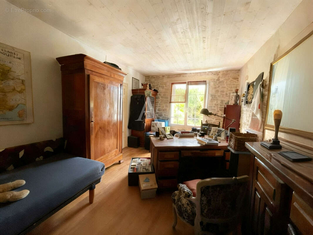 Maison à LE BERNARD