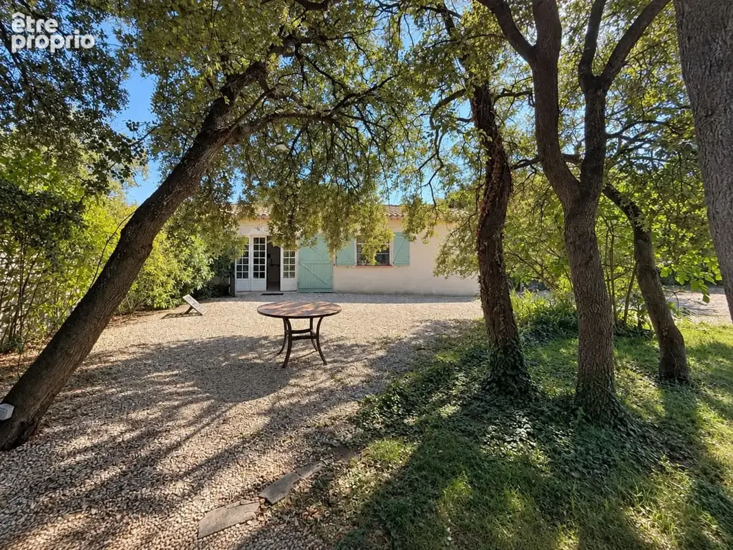 Maison de 170 m2 et maison de 70 m2, piscine, jardin 4230 m2 LAURIS (84) - photo 14