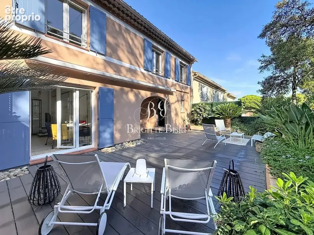 A vendre appartement à Sainte Maxime à pied de la plage La Nartelle - photo 4