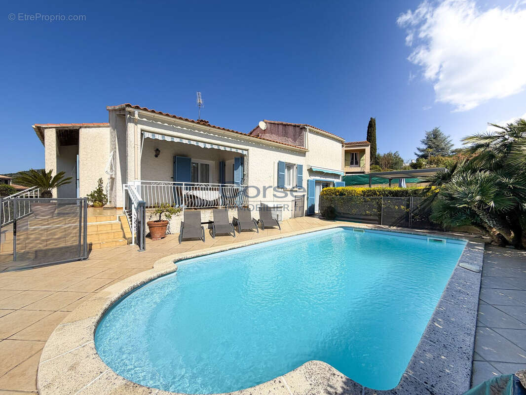 Maison 171 m² à Alata  - photo 2