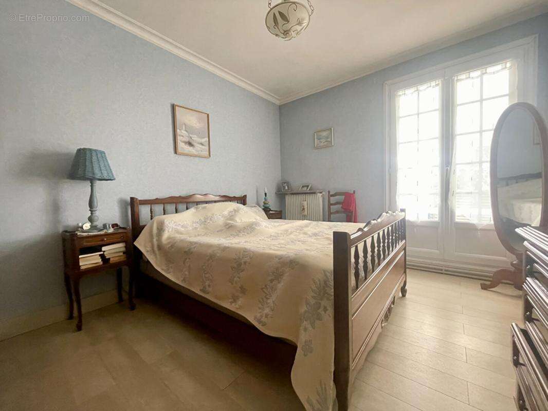 Maison Artigues Pres Bordeaux 4 pièce(s) 100 m2 - photo 9
