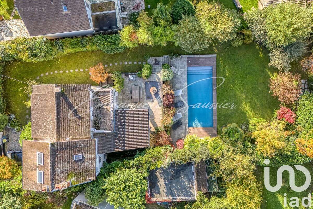 Photo 8 - Maison à LA CELLE-SAINT-CLOUD