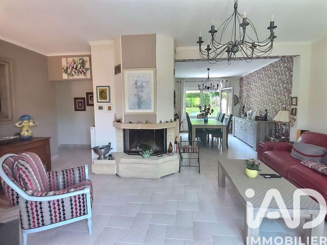 Photo 2 - Maison à SERAINCOURT