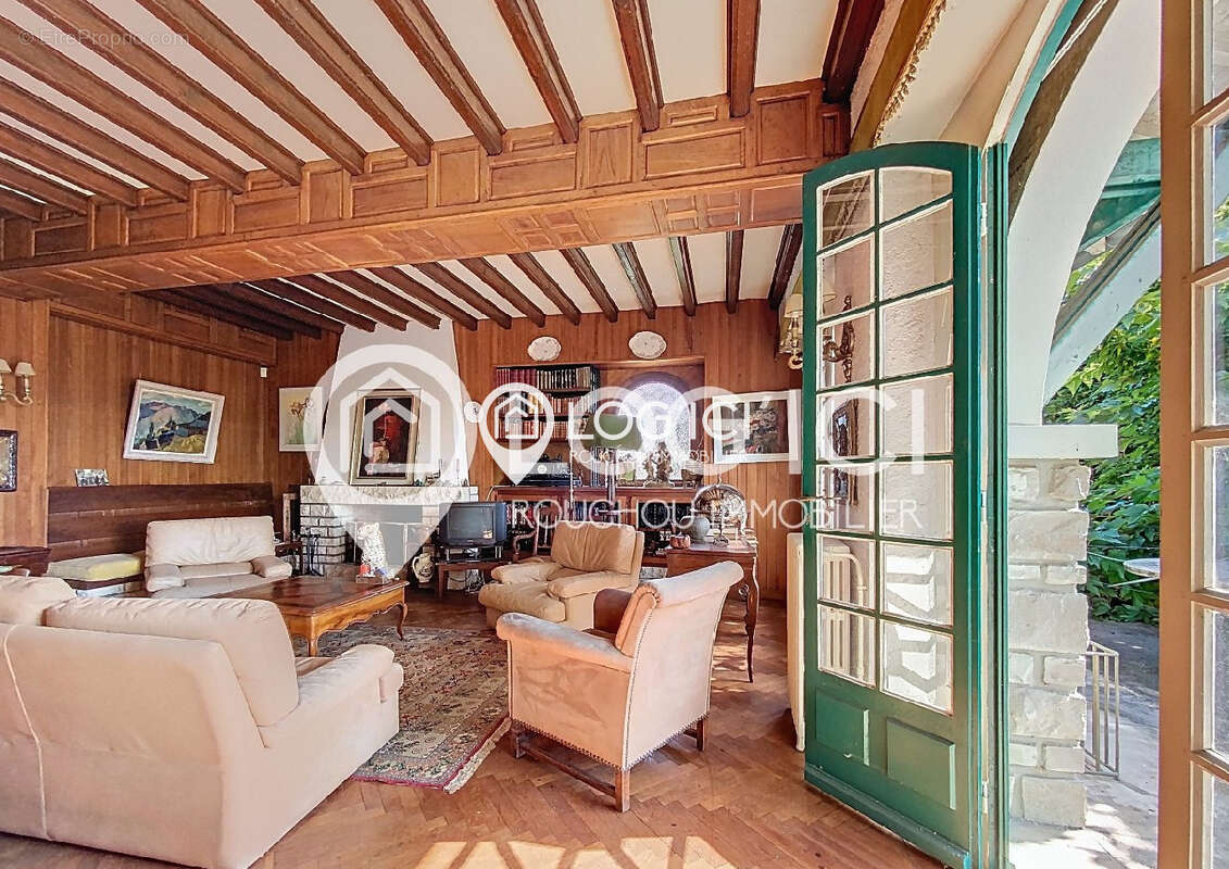 Maison à GAN