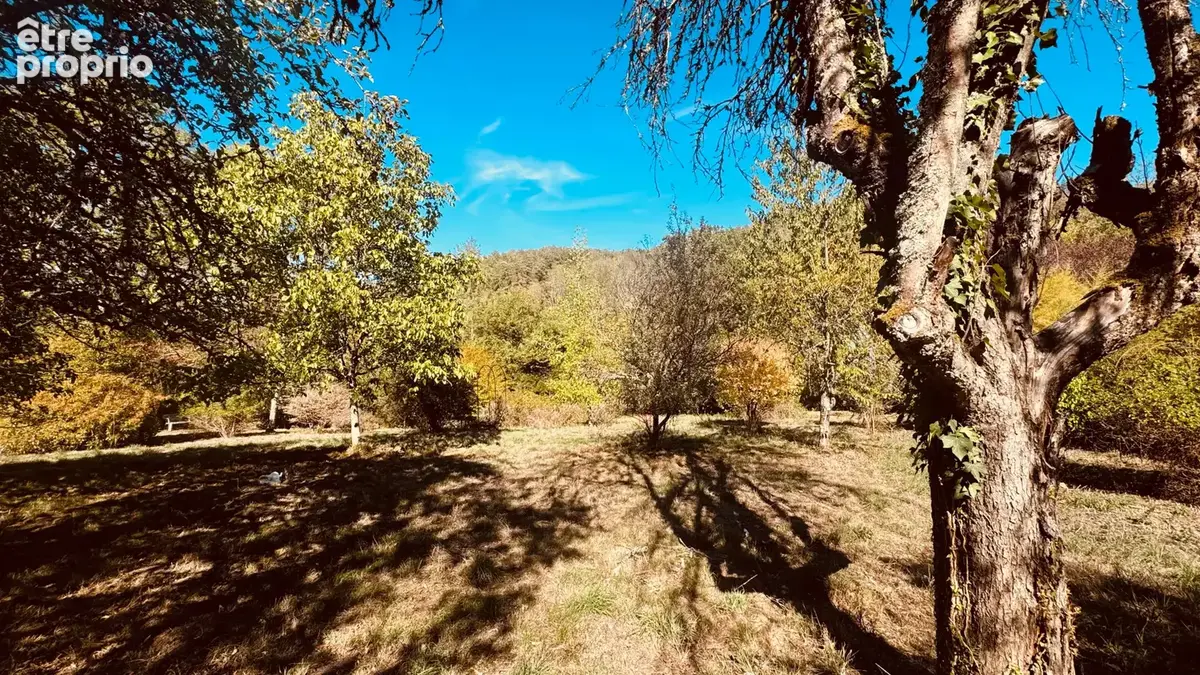 EXCLUSIVITE - AVALLON , VALLEE DU COUSIN  .    Propriété avec terrain de 3 ha 53 environ au prix de 267 500 € - photo 28