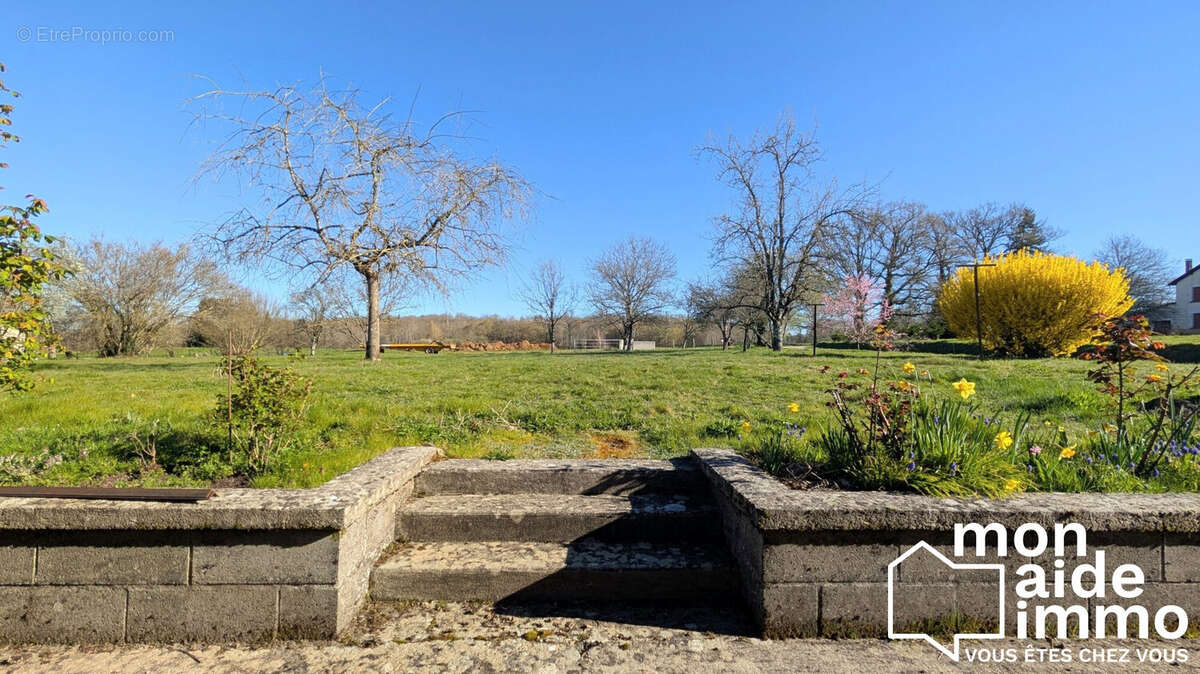 Maison à SAINT-JORY-DE-CHALAIS