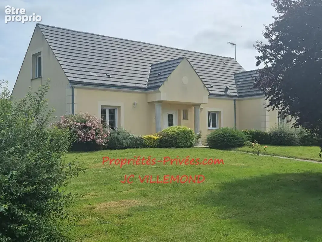 Maison à LES BORDES