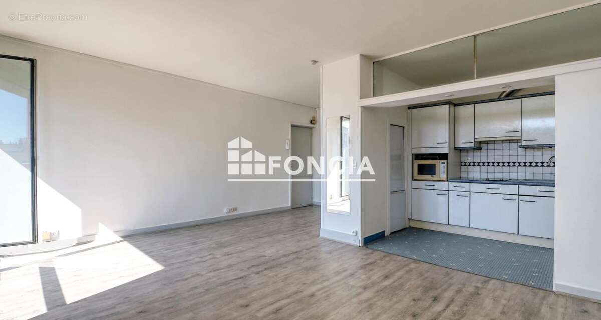 Appartement à VILLEJUIF