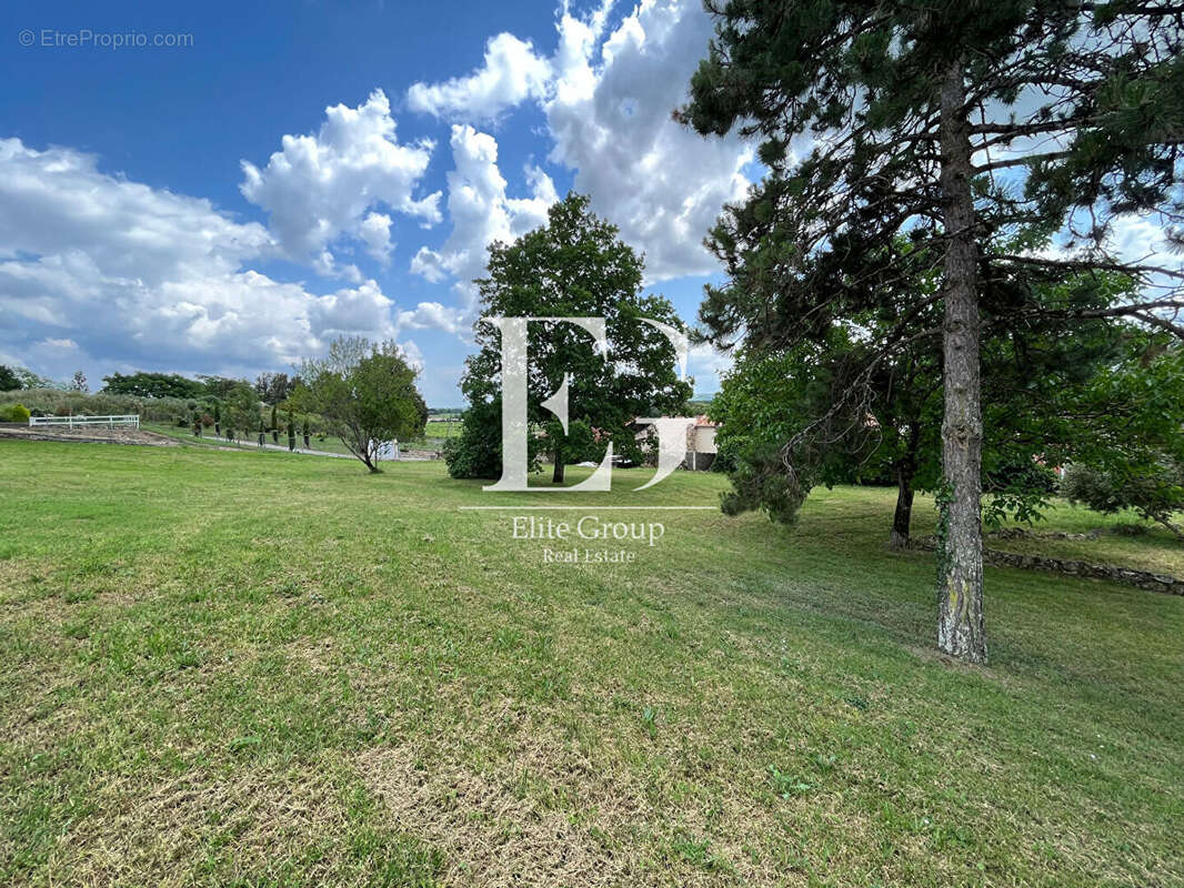 Maison à BOURG-CHARENTE