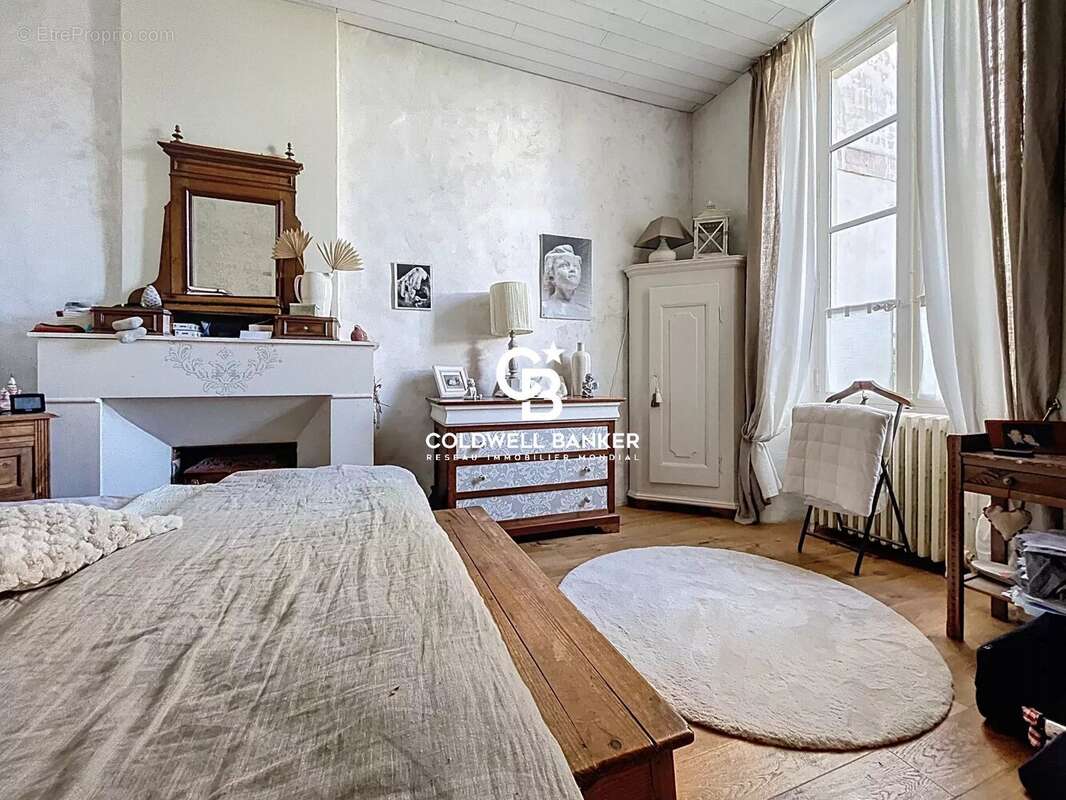 Maison à HIERS-BROUAGE