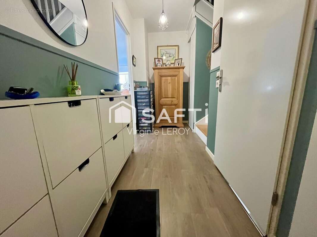 Photo 5 - Appartement à LACROIX-SAINT-OUEN