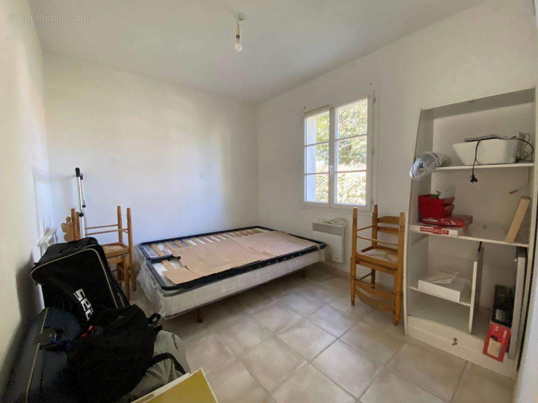 Maison à LES MATHES