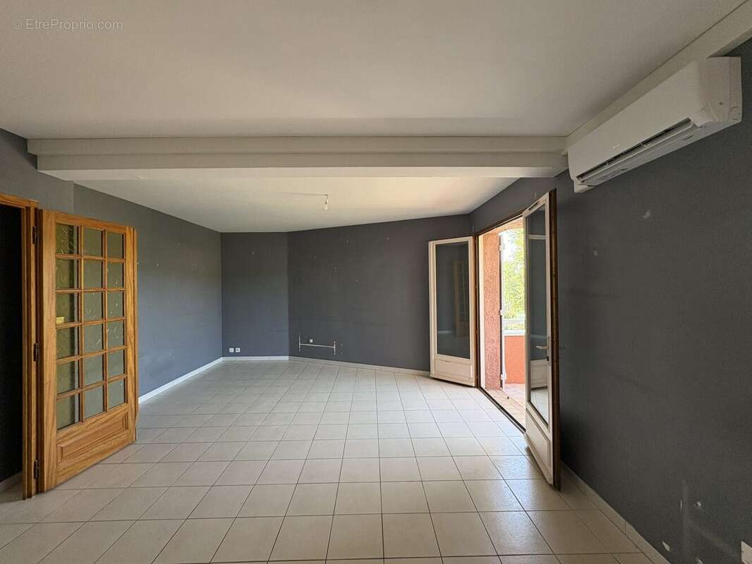 Appartement à VAUGNERAY