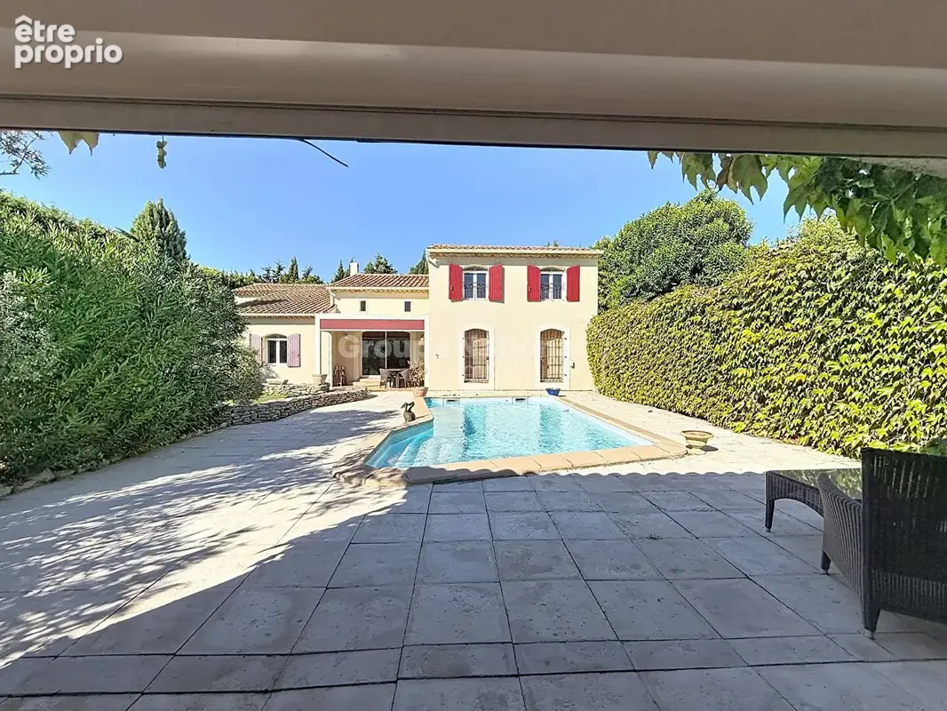 Propriété familiale de charme avec piscine, à proximité de Saint-Rémy-de-Provence - photo 22