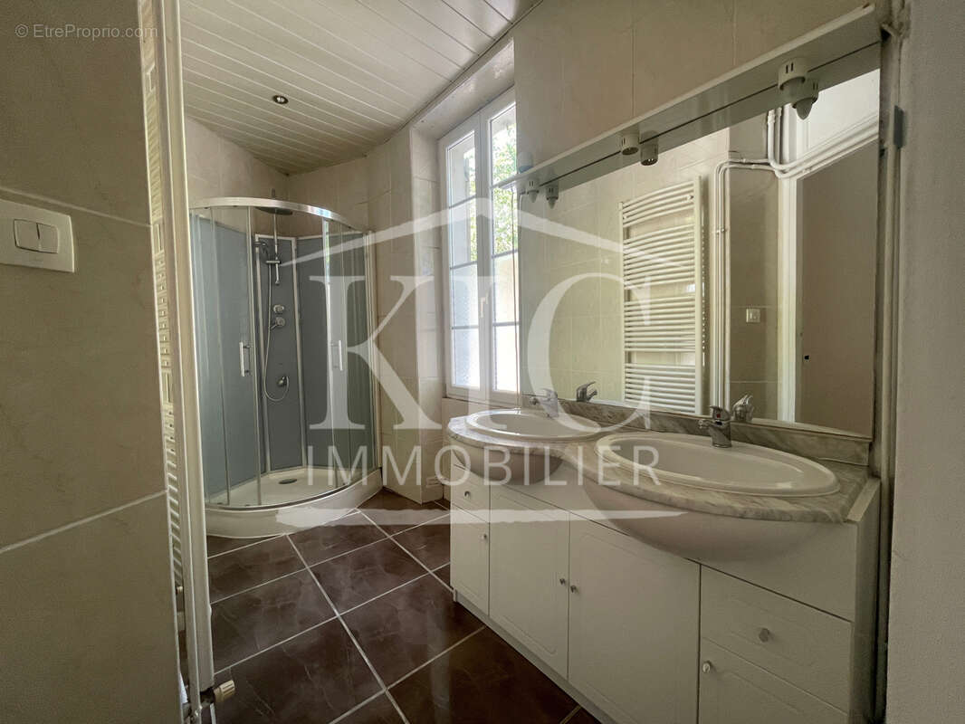 Appartement à CARCASSONNE