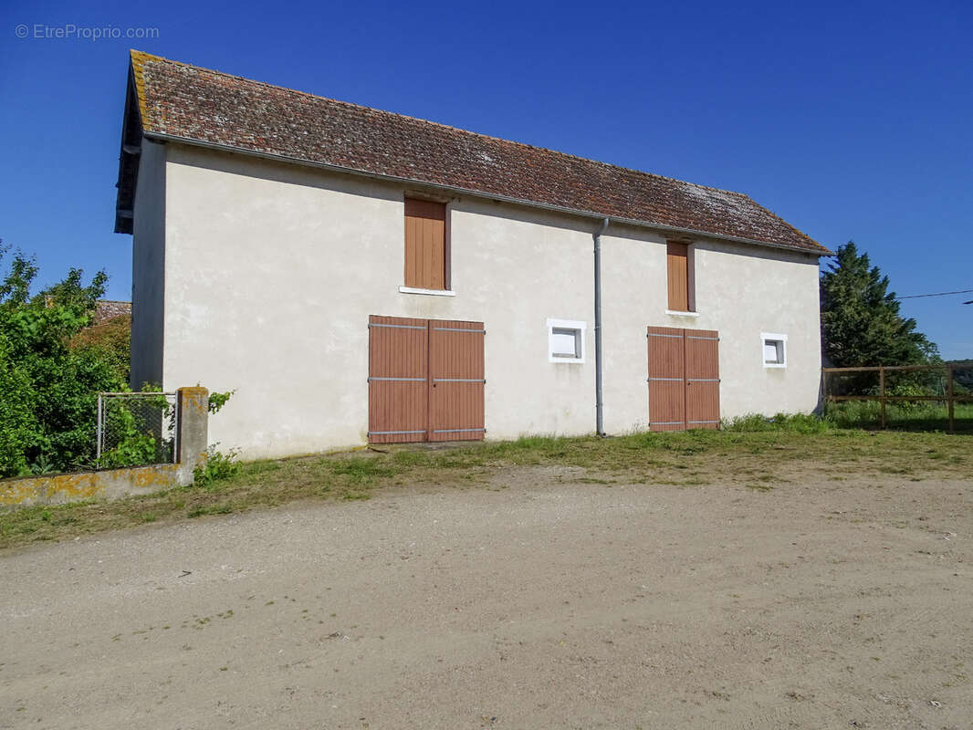 Maison à CHATRES-SUR-CHER