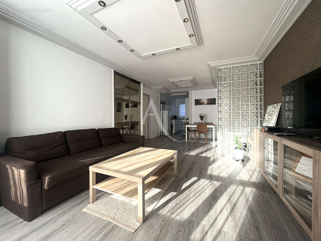 Appartement à NOGENT-SUR-MARNE