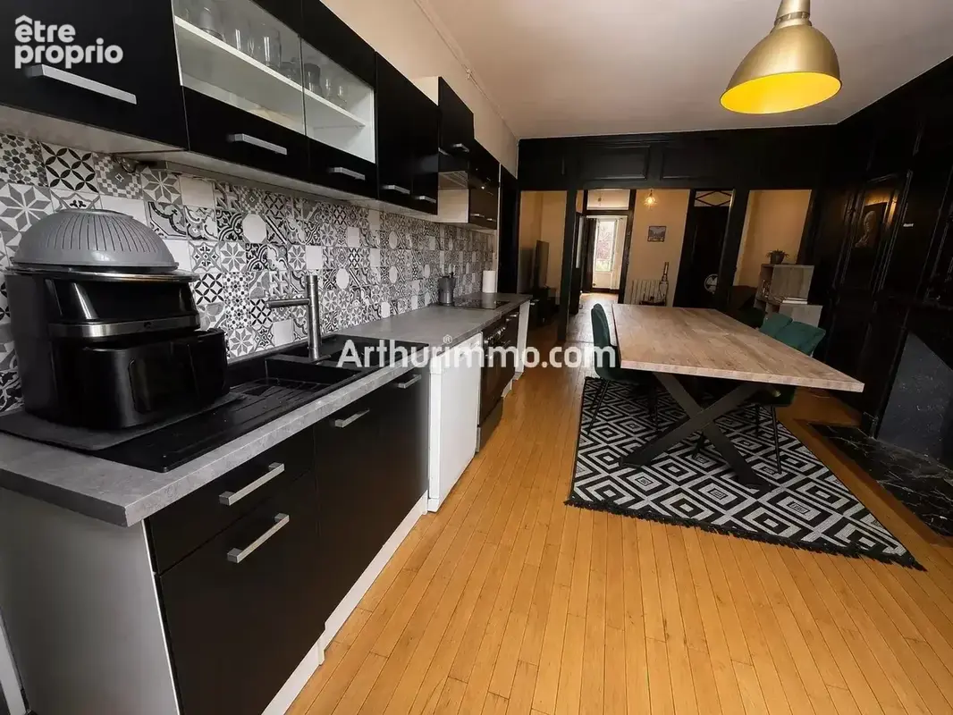 Appartement 70m2 au coeur de Lons le saunier - photo 2