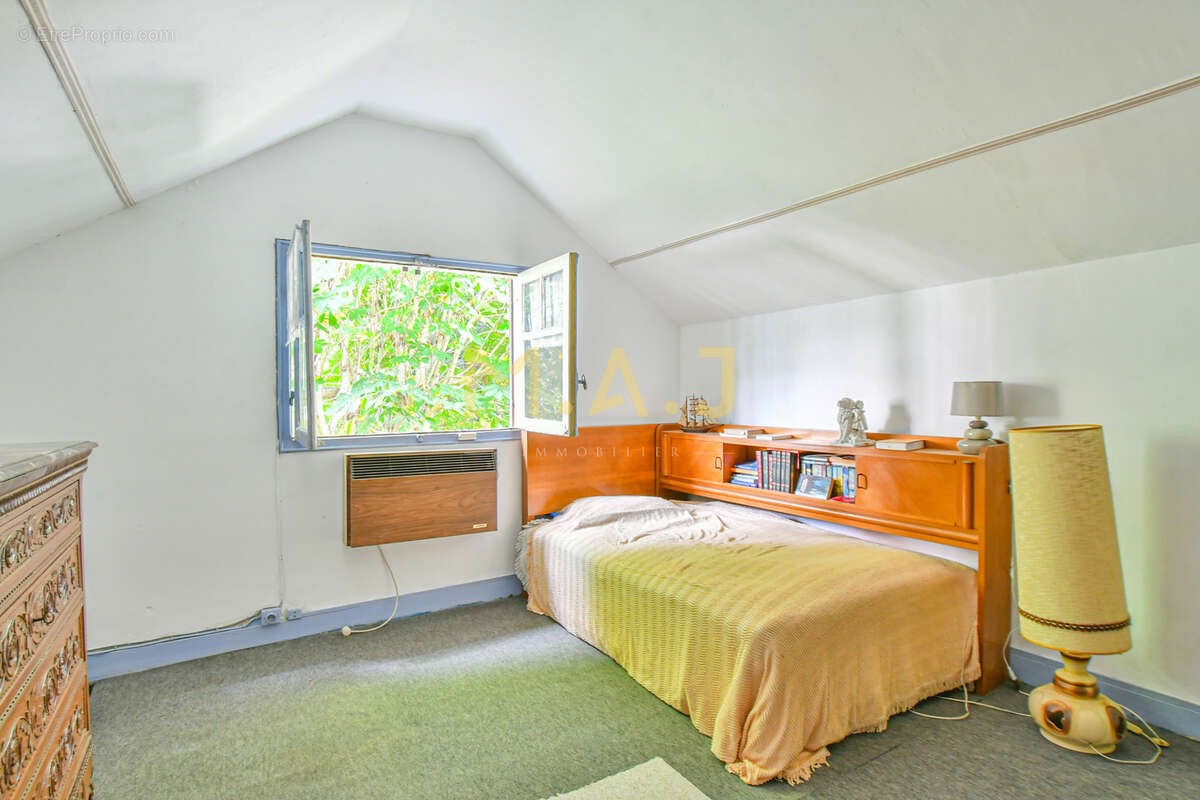 Maison à LE PERREUX-SUR-MARNE