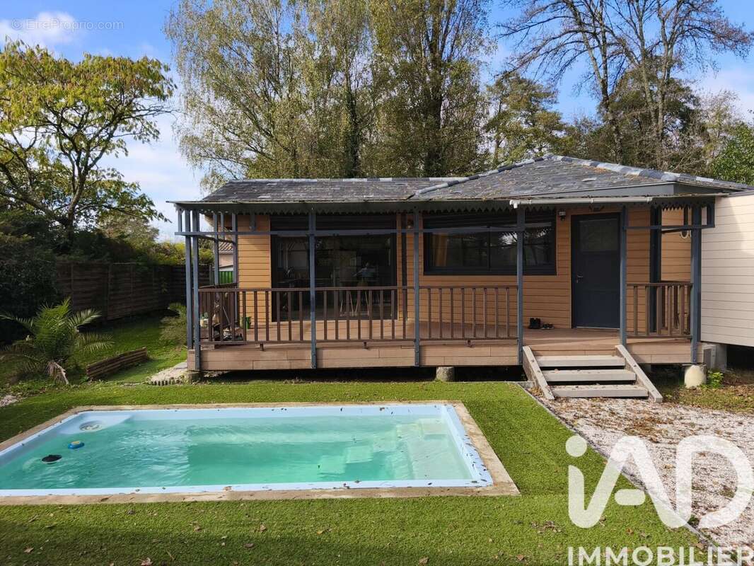 Photo 2 - Maison à SAINT-CHRISTOLY-DE-BLAYE