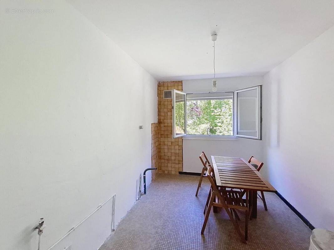 Photo 1 - Maison à LA QUEUE-EN-BRIE