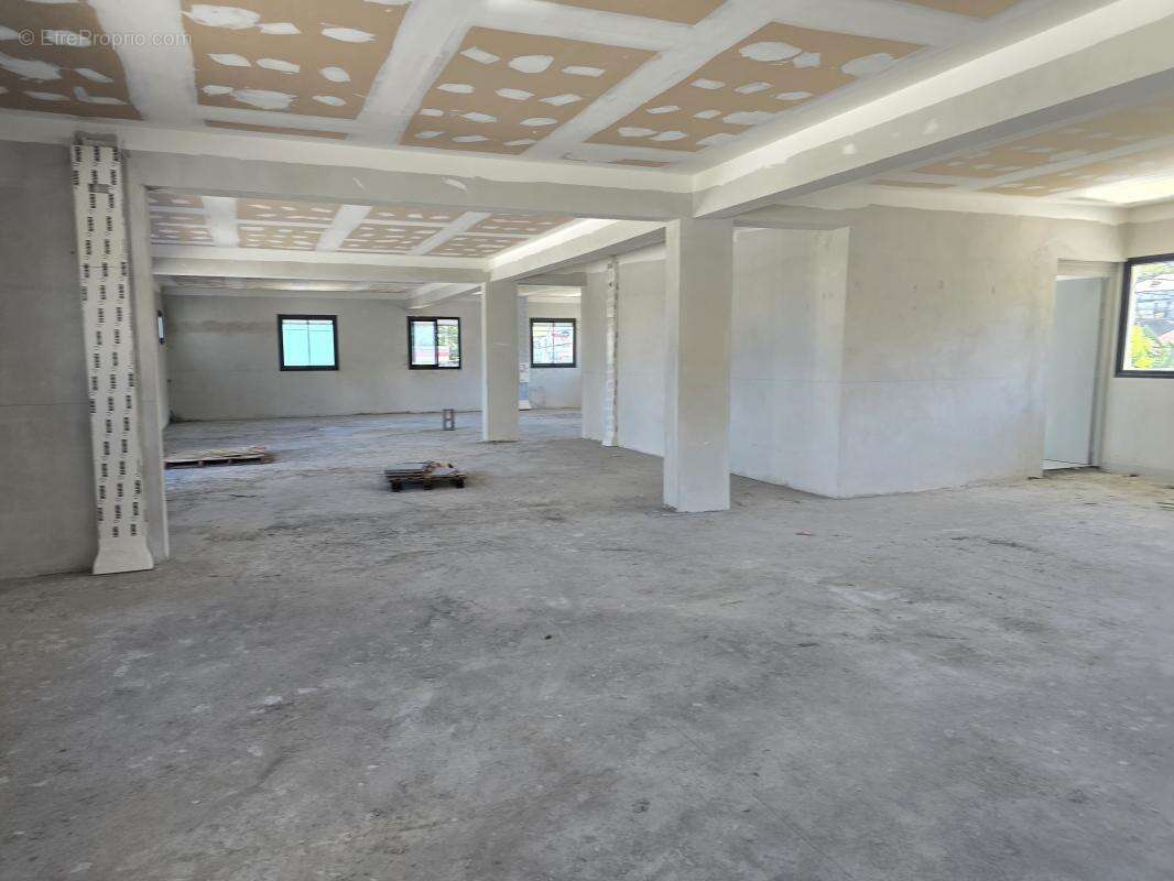 Commerce à LE TAMPON