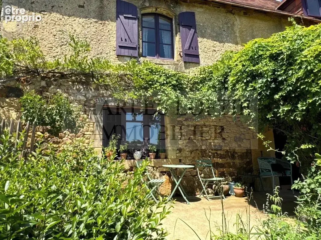 Ferme restaurée sur 1,4 ha de terrain - photo 12