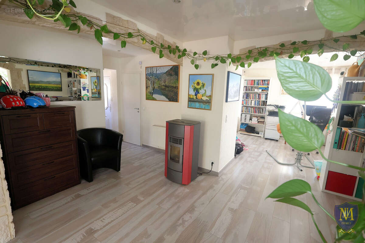 Saint-louis neuweg au calme belle maison 6 pièces de 135 m2 avec dépendance sur 6,57 ares de terrain - photo 3