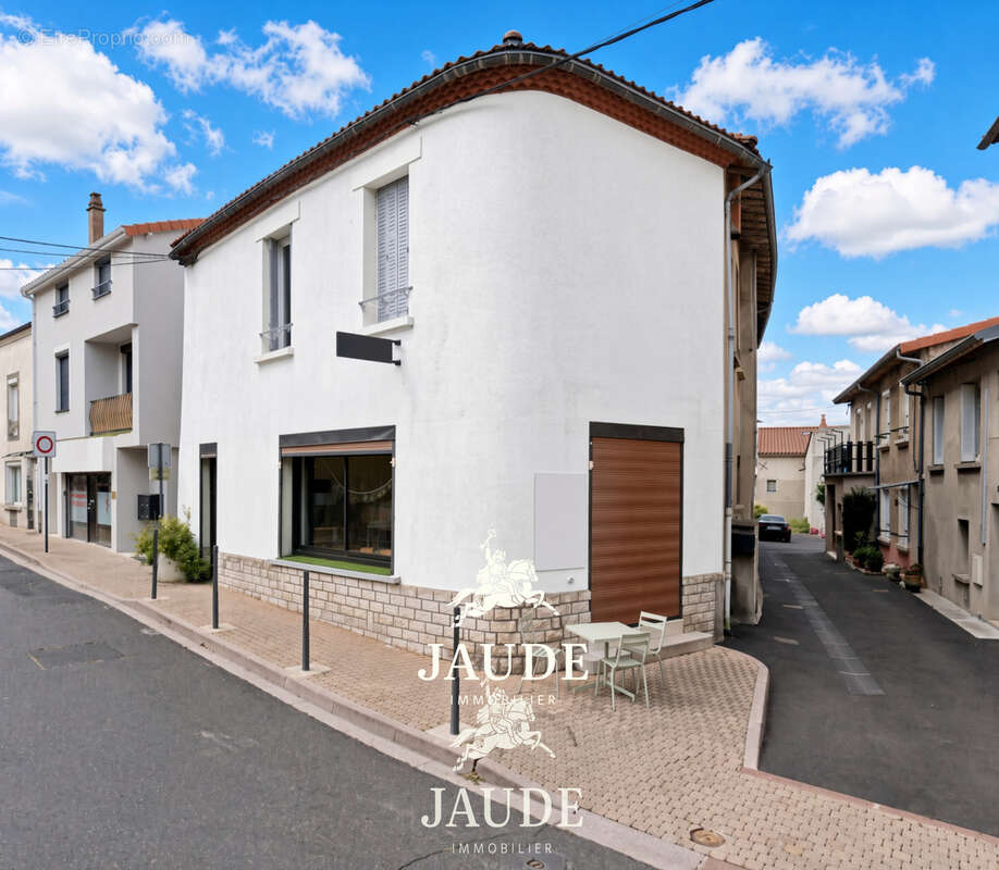 Immeuble (321m2)Centre-ville à Lempdes - photo 2