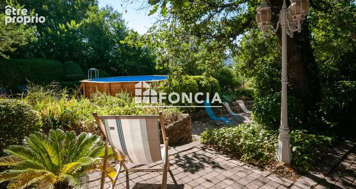 Villa de plain-pied T5 , piscine, grand terrain et véranda plein sud - photo 11