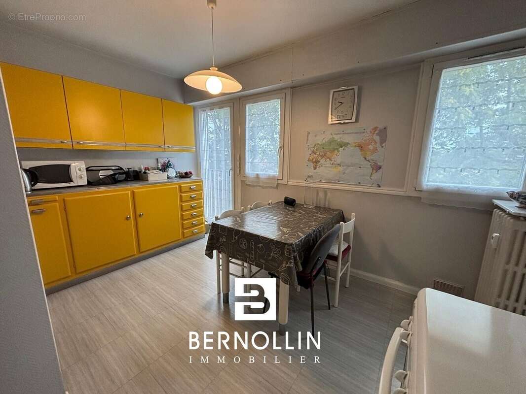 Appartement à BOURG-EN-BRESSE