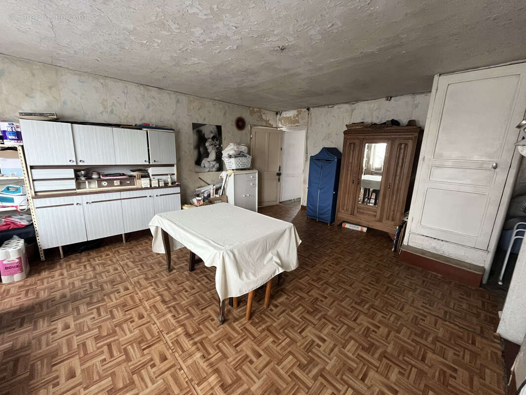 Maison à WOINCOURT