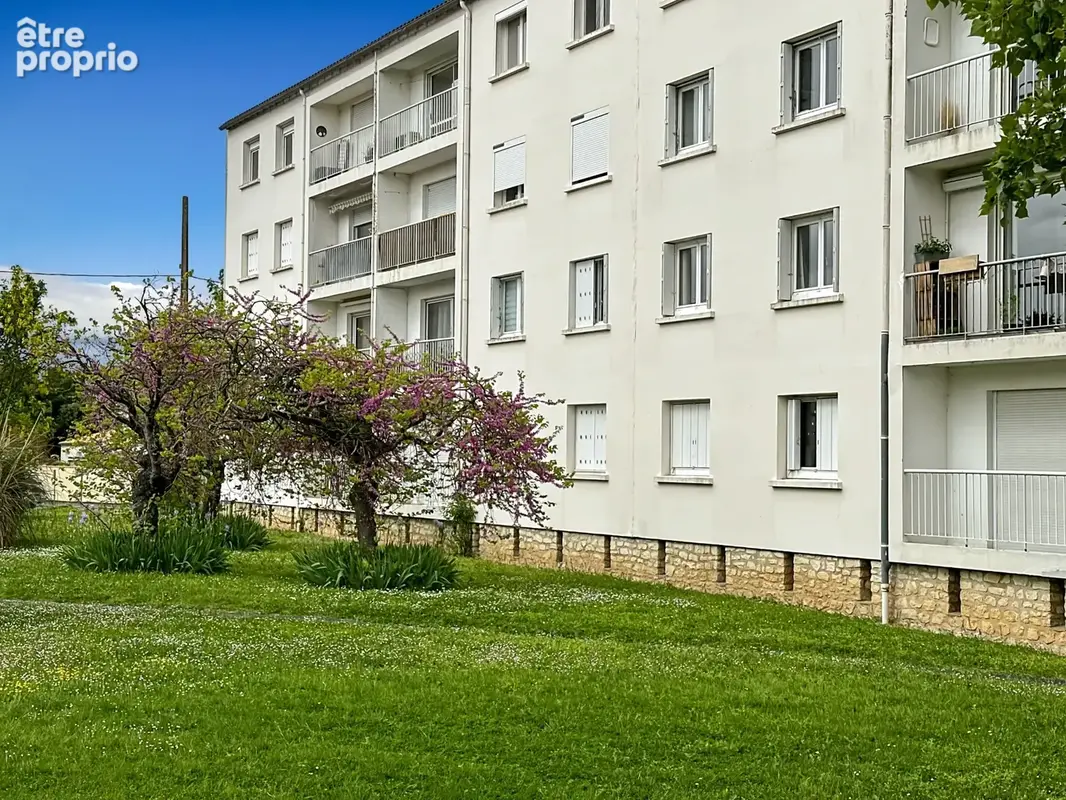 La rochelle – petit marseille  t3 66 m² avec balcon, parking et cave - photo 5