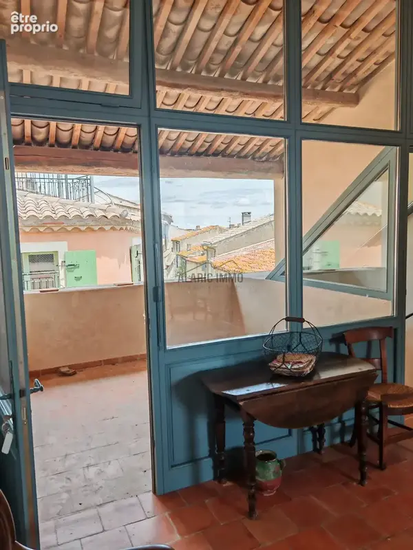 À Bages, une petite maison de charme (54 m2 + terrasse 7m2, T3) avec vue sur l'étang. - photo 5