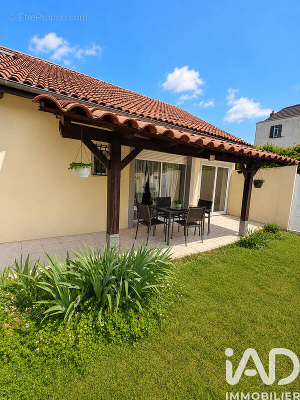 Photo 1 - Maison à DECAZEVILLE