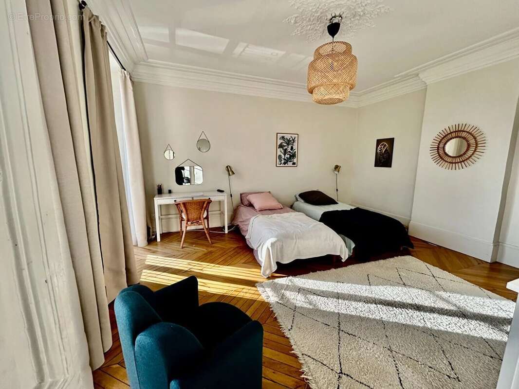 Appartement à VERSAILLES