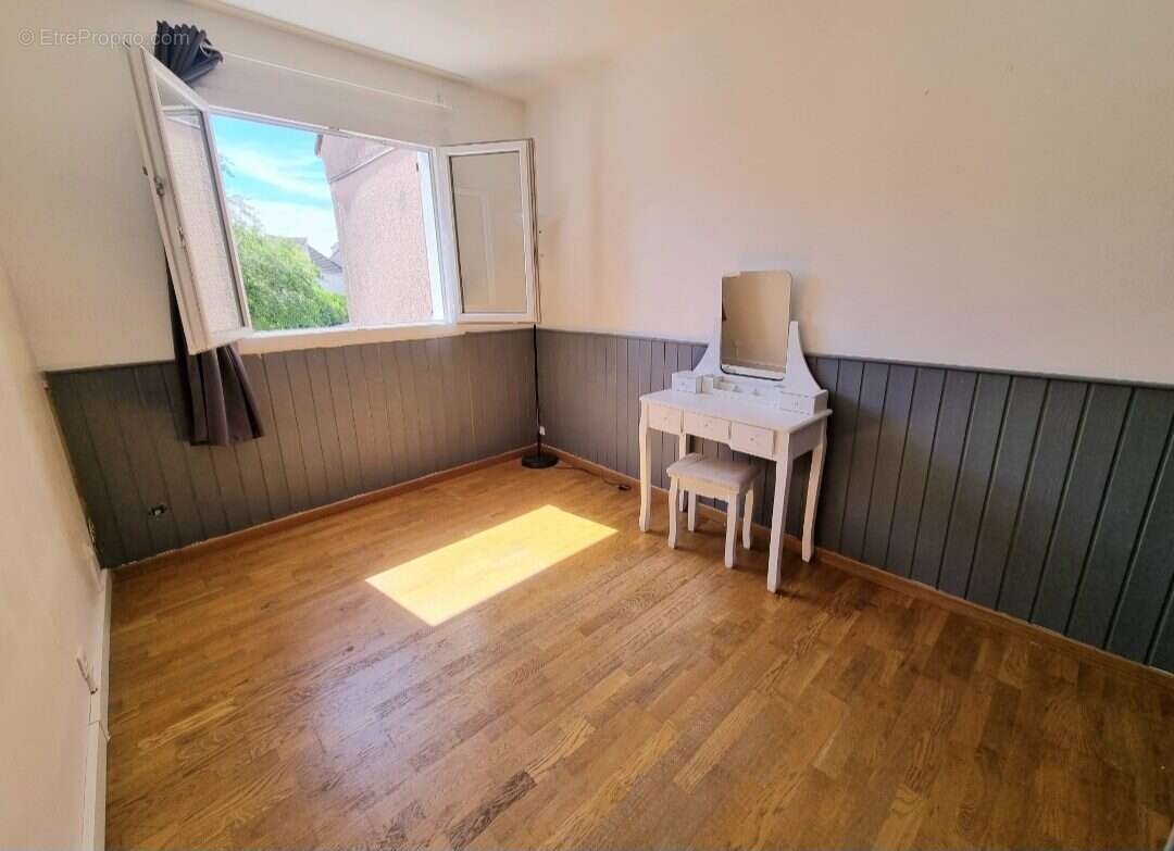Maison 109 m² à Lisses  - photo 7