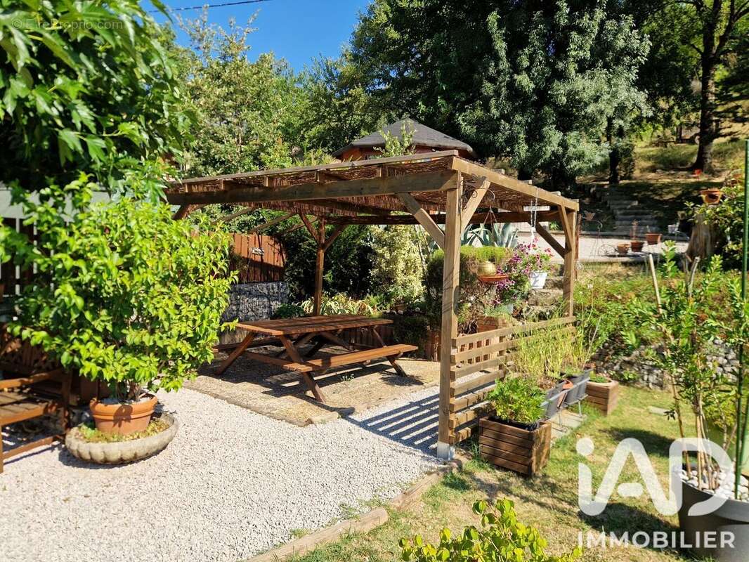 Maison 178 m² à Flaviac  - photo 4